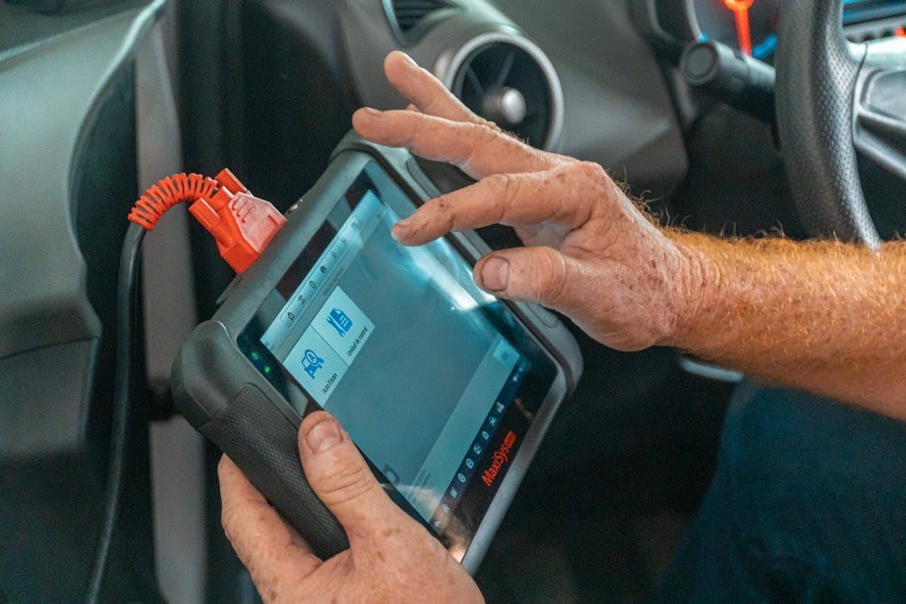 How to Replace the Cabin Air Filter — 2022-2025 Toyota Tundra